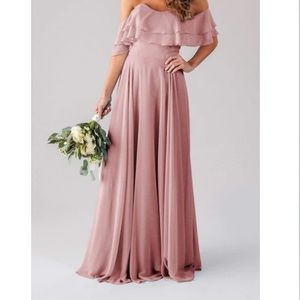 Bridesmaid dress size 2 mauve (first pic is from website dress was bought from)